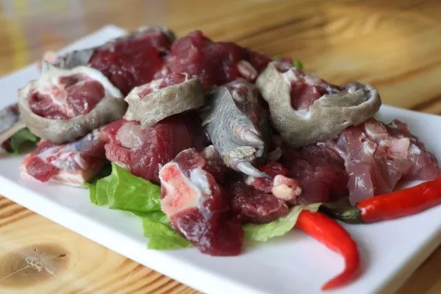 【十大外围足球平台app】亚马逊开迷你版无人店未来可能引入机场(图4) 十大外围足球平台app