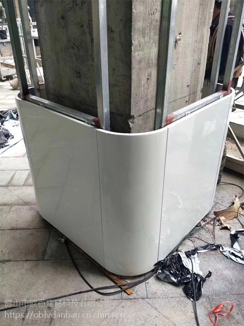 NBA巨星科比坠机身亡,知道了这些第一,就知道他到底有多牛?-十大外围足球平台app(图2) 十大外围足球平台app